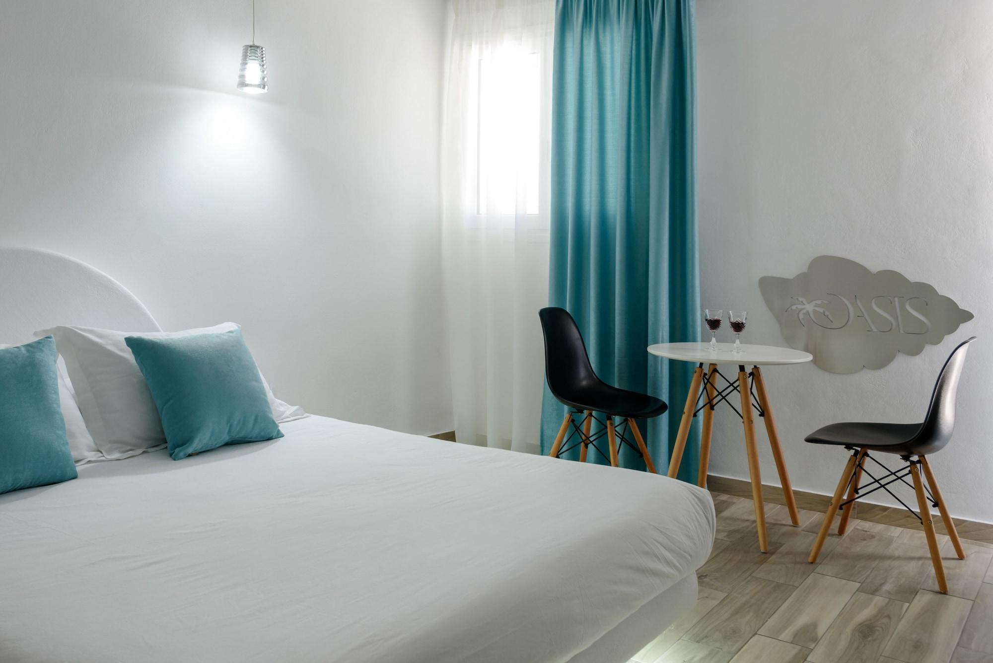 Oasis Suites Fira Екстериор снимка