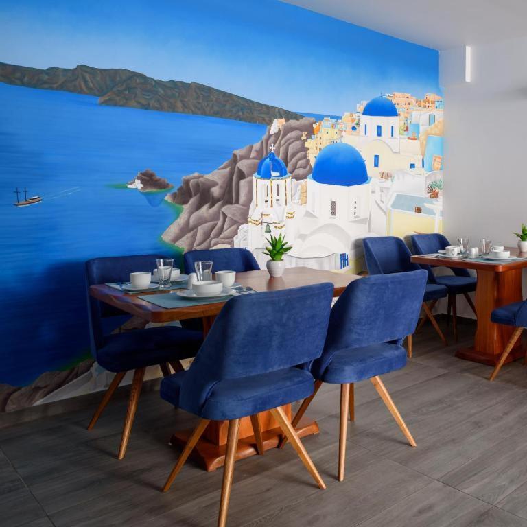 Oasis Suites Fira Екстериор снимка