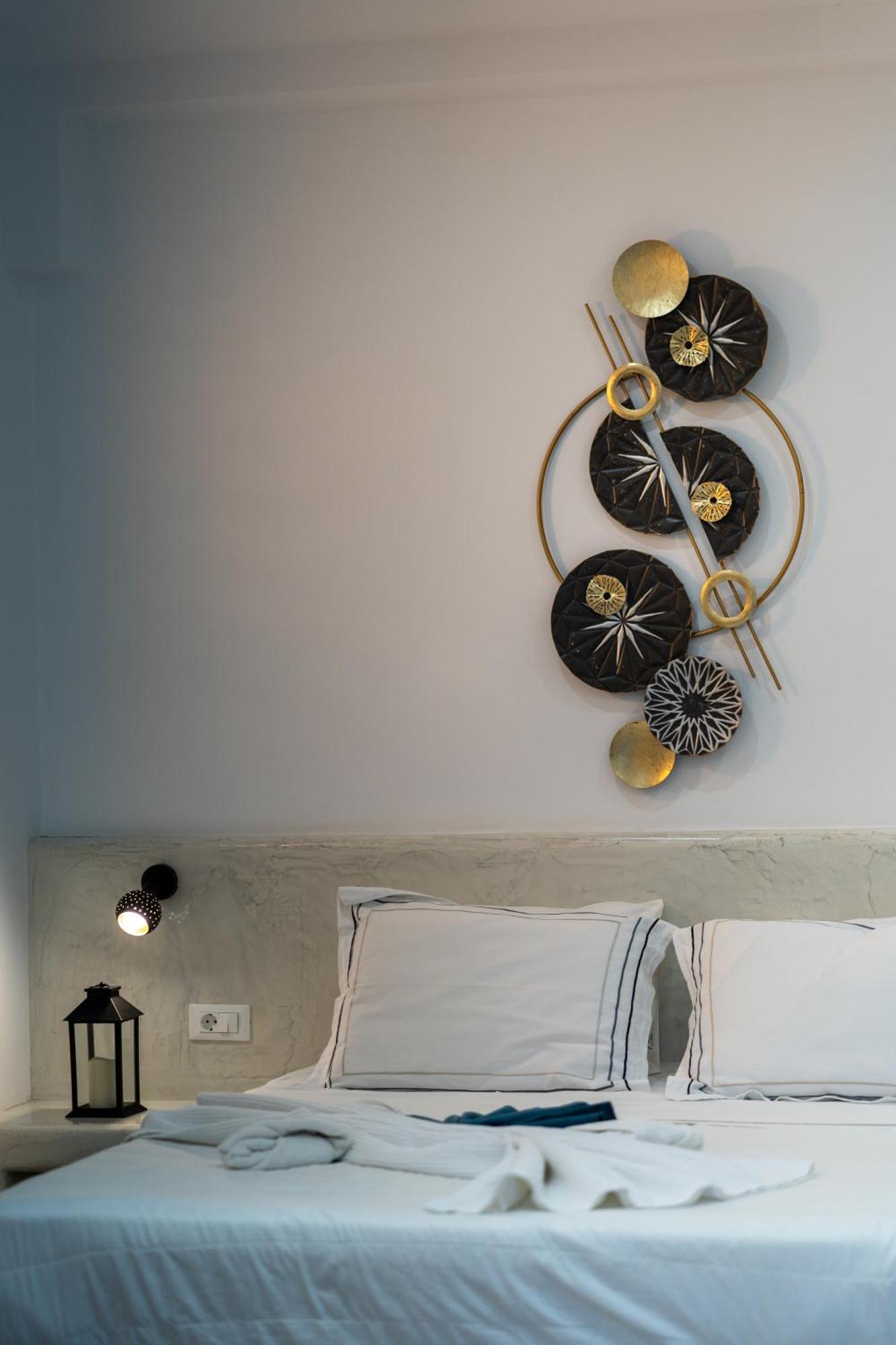 Oasis Suites Fira Екстериор снимка