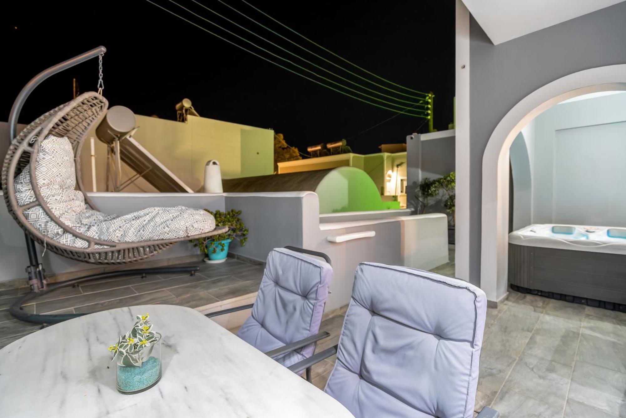 Oasis Suites Fira Екстериор снимка